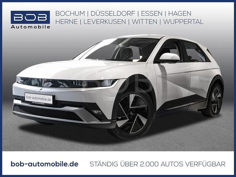 Schwarz Neu 2025 Hyundai Ioniq 5 Basis SUV | 36.666 € (Superpreis) - Bild 1/3