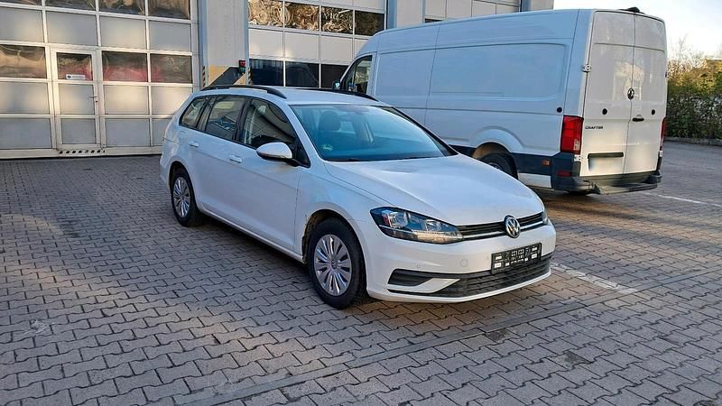 Gebraucht VW Golf VII 115 PS (84 kW) 2018 Kombi