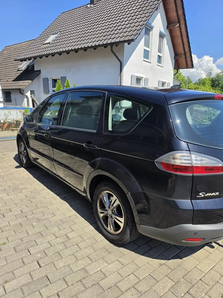 Käytetty Ford S-MAX S 140 HP (102 kW) 2007 Musta Tila-auto