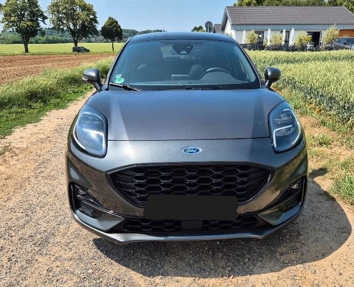 Grau Gebraucht 2024 Ford Puma ST-Line X SUV | 24.950 € (Fairer Preis) - Bild 1/4