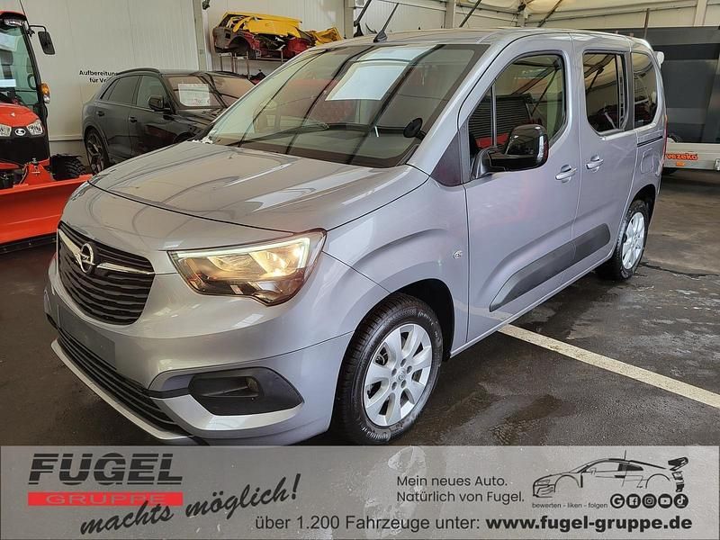 Kontrast grau/quarz silber Gebraucht 2022 Opel Combo Life Elegance Van / Kleinbus | 17.999 € (Superpreis) - Bild 1/4