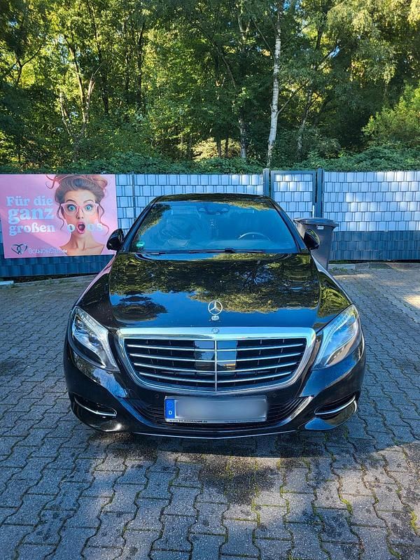 Schwarz Gebraucht 2015 Mercedes S350 Limousine | 23.000 € (Etwas zu teuer) - Bild 1/4