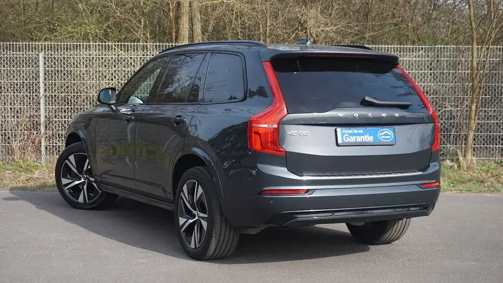 Second-hand Volvo XC90 R-Design 235 CP (172 kW) 2022 Gri SUV