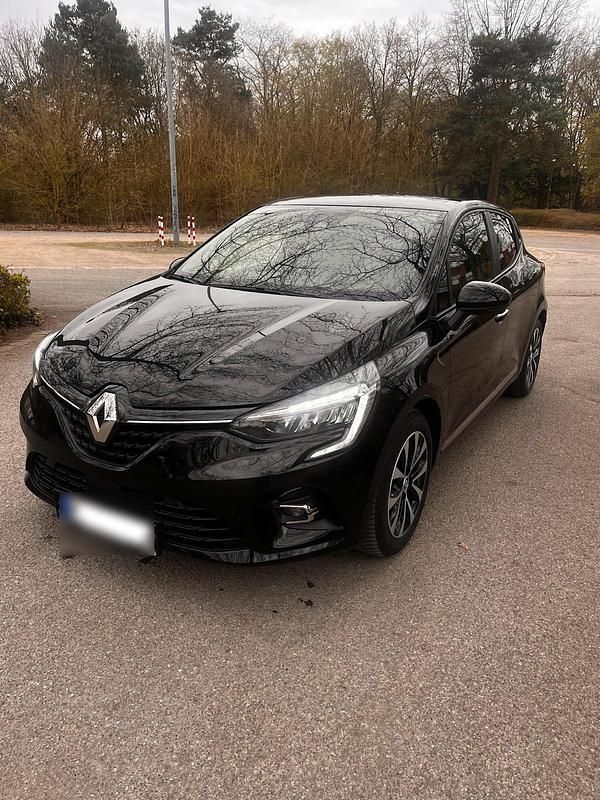 Gebraucht Renault Clio V 91 PS (66 kW) 2022 Schwarz Limousine
