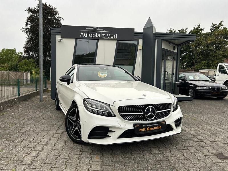 Weiß Gebraucht 2020 Mercedes C300 Coupé | 39.290 € (Fairer Preis) - Bild 1/4