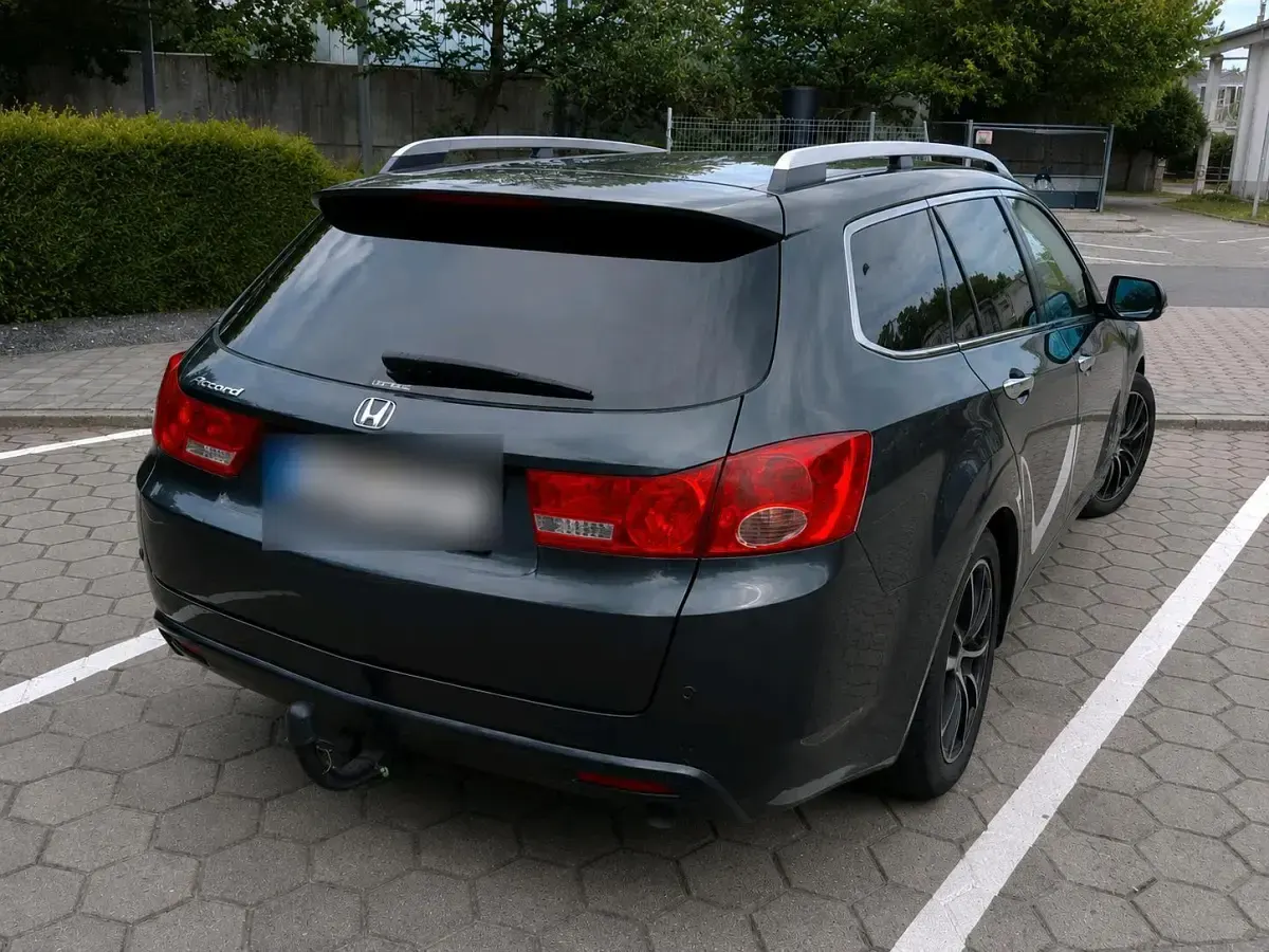 Gebraucht Honda Accord 150 PS (110 kW) 2012 Grau Kombi