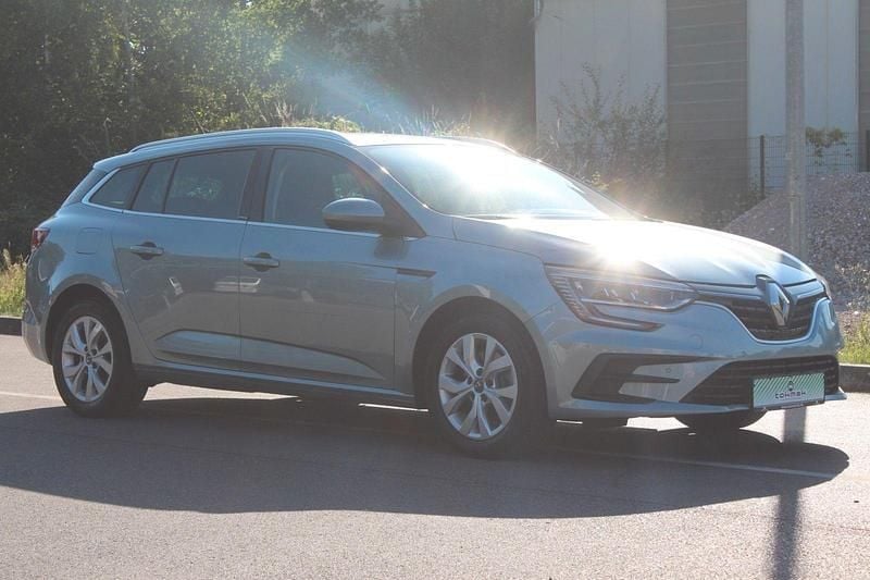 Grau Gebraucht 2021 Renault Mégane IV Kombi | 14.490 € (Guter Preis) - Bild 1/4