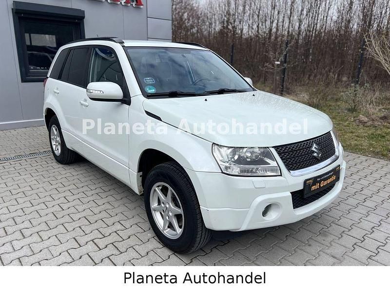 Gebraucht Suzuki Grand Vitara 169 PS (124 kW) 2012 Weiß SUV