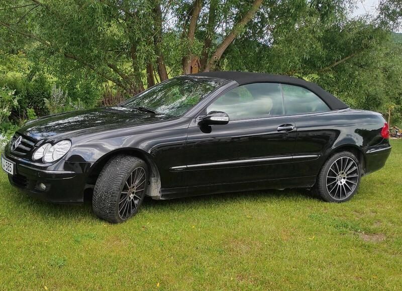 Schwarz Gebraucht 2009 Mercedes CLK200 Cabrio | 12.900 € (Etwas zu teuer) - Bild 1/4