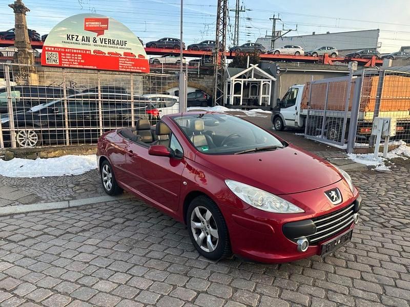 Gebraucht Peugeot 307 CC 140 PS (102 kW) 2005 Rot Cabrio