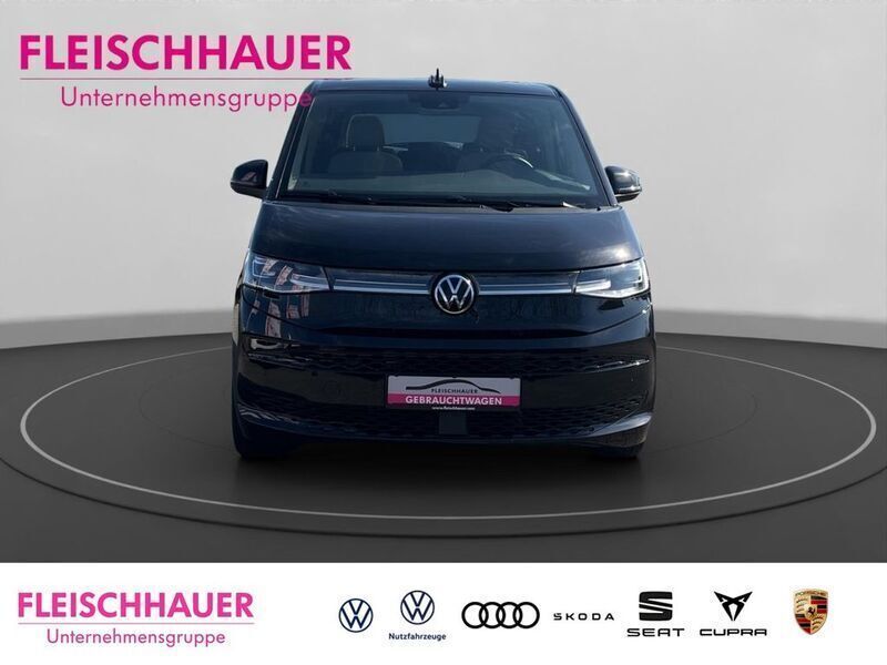 Gebraucht VW T7 Style 150 PS (110 kW) 2024 Schwarz Van