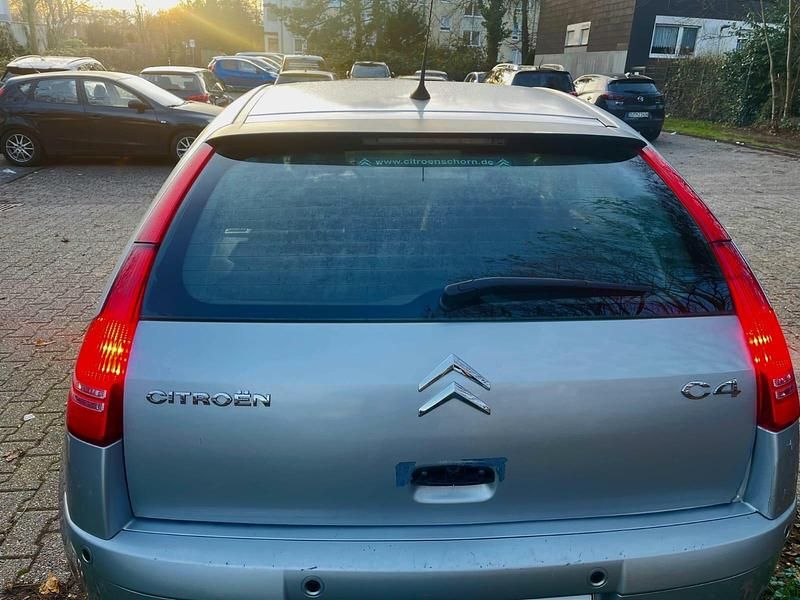 Gebraucht Citroën C4 98 PS (72 kW) 2007 Silber Limousine