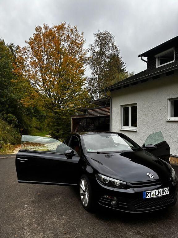 Schwarz Gebraucht 2009 VW Scirocco Sport Coupé | 8.400 € (Fairer Preis) - Bild 1/4