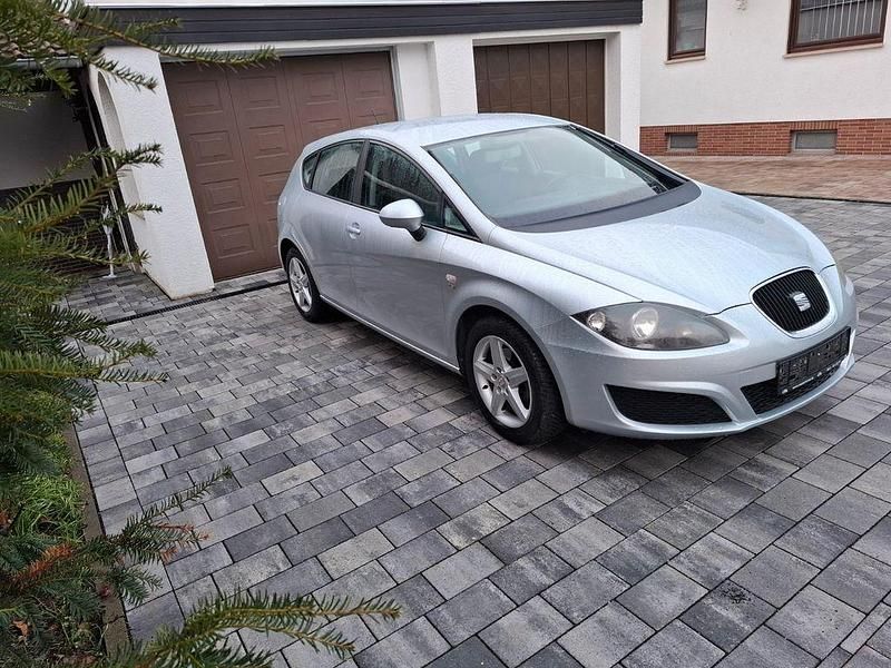 Gebraucht Seat Leon 125 PS (91 kW) 2009 Silber Kleinwagen