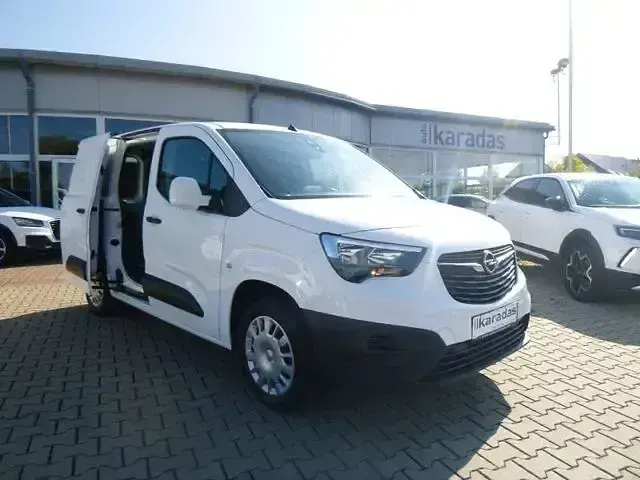 Second-hand Opel Combo Edition 75 CP (55 kW) 2021 Andere Monovolum