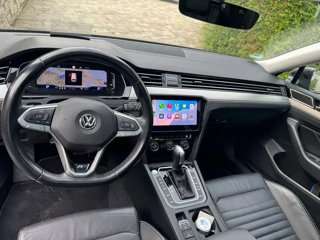 Gebraucht VW Passat 239 PS (175 kW) 2019 Grau Limousine