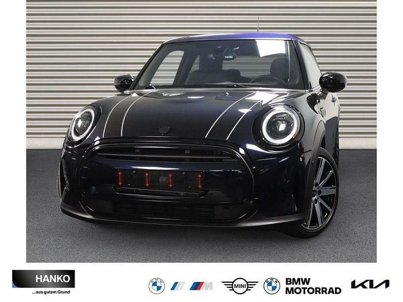 Gebraucht Mini Cooper 136 PS (100 kW) 2021 Schwarz Kleinwagen