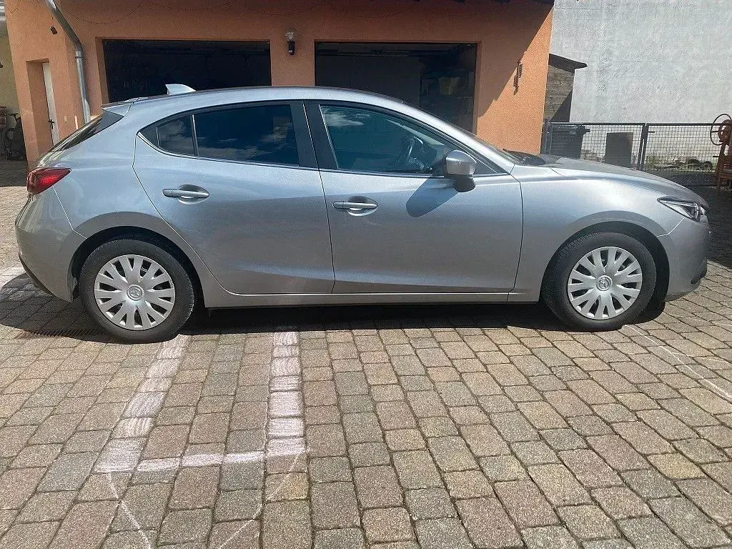 Gebraucht Mazda 3 Center-Line 120 PS (88 kW) 2014 Silber Limousine