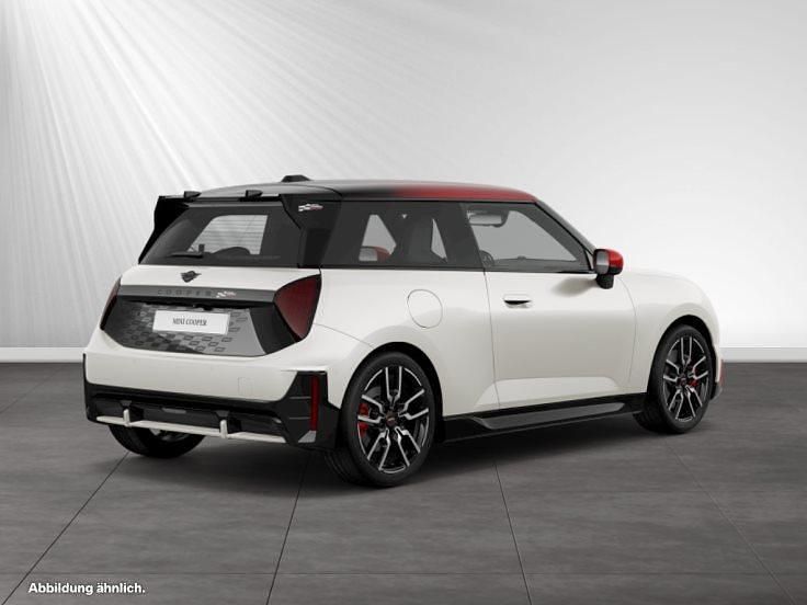 Gebraucht Mini Cooper 189 kW (258 PS) 2025 Nanuq white Kleinwagen