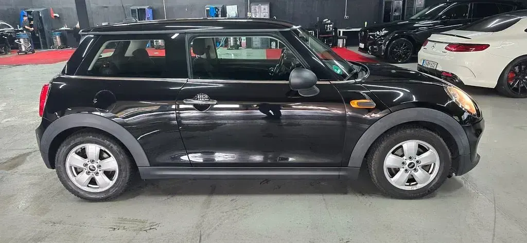 Gebraucht Mini One D 95 PS (69 kW) 2017 Schwarz Kleinwagen