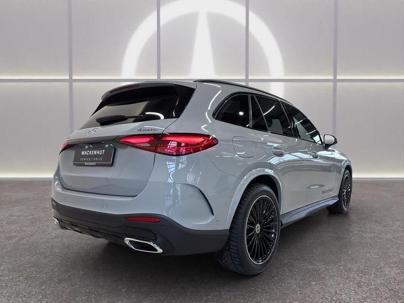 Gebraucht Mercedes GLC300 Advanced Plus 269 PS (197 kW) 2025 Grau SUV
