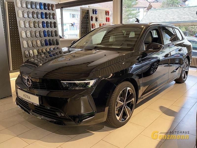 Gebraucht Opel Astra Elegance 131 PS (96 kW) 2023 Schwarz Kombi