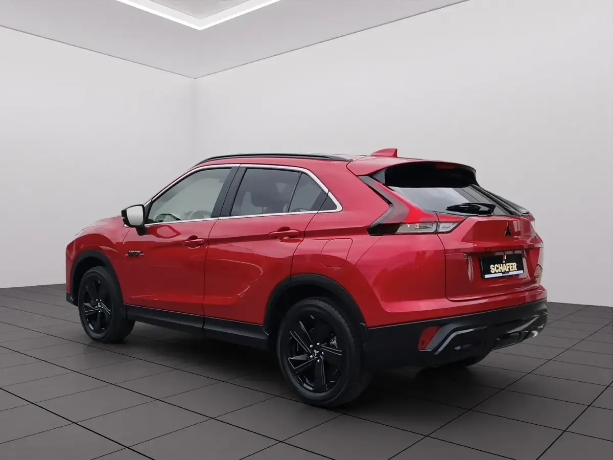 Gebraucht Mitsubishi Eclipse Cross Select 188 PS (138 kW) 2024 Rot SUV