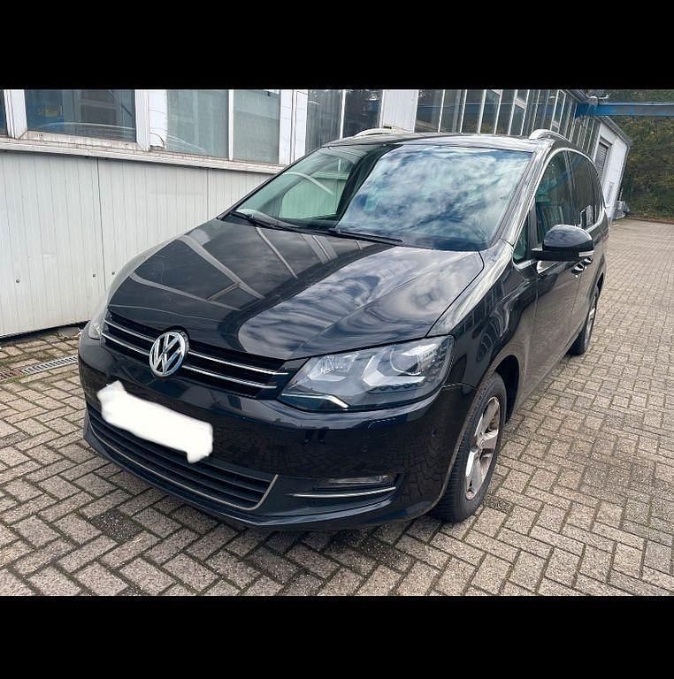 Gebraucht VW Sharan Comfortline 140 PS (102 kW) 2014 Schwarz Van / Kleinbus