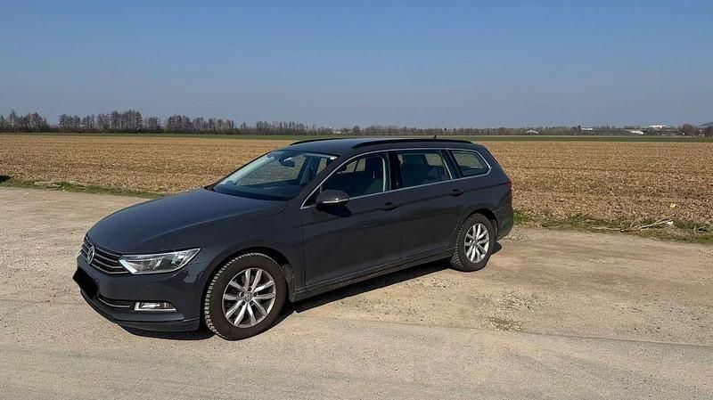 Gebraucht VW Passat Comfortline 150 PS (110 kW) 2016 Grau Kombi