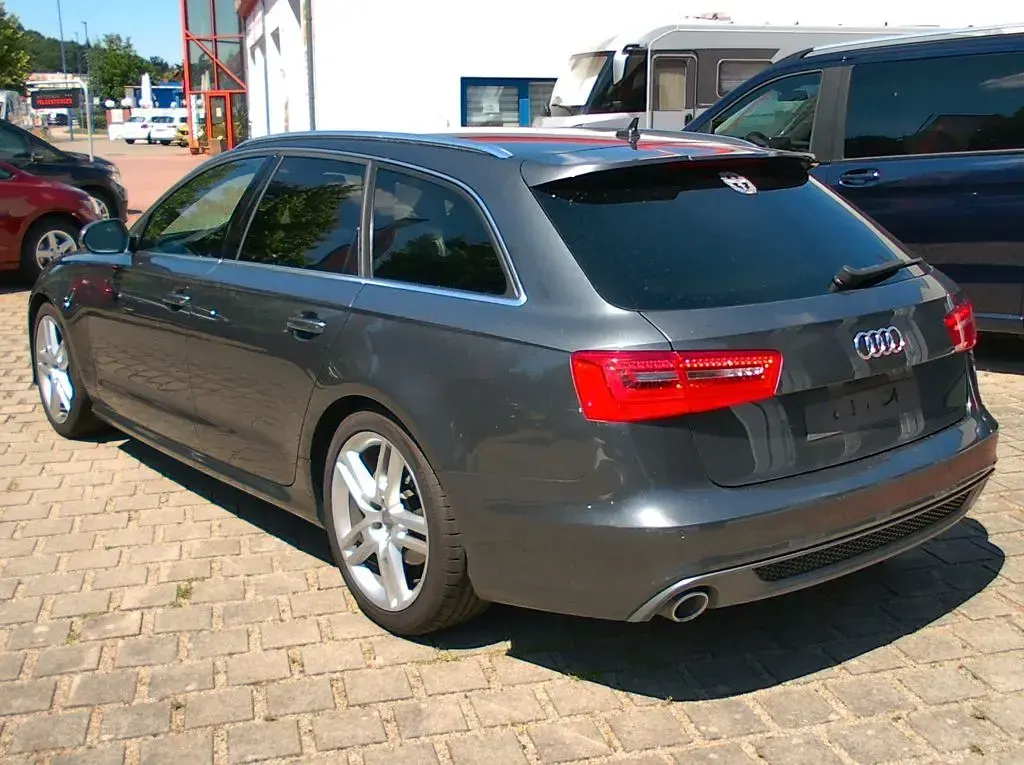 Gebraucht Audi A6 S-Line 204 PS (150 kW) 2014 Grau Kombi