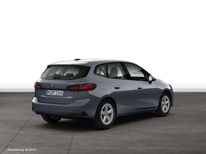 Gebraucht BMW 220 Active Tourer Luxury Line 156 PS (114 kW) 2025 Storm bay metallic Van / Kleinbus