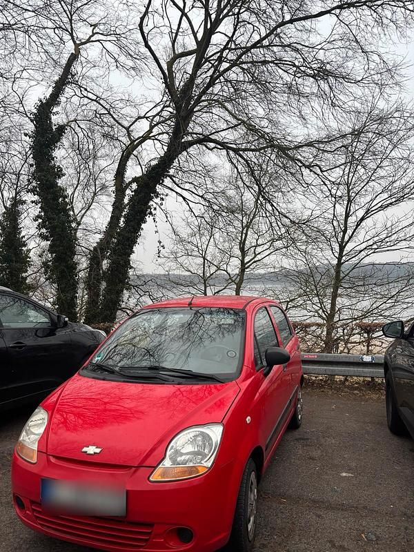 Gebraucht Chevrolet Matiz 52 PS (38 kW) 2009 Rot Kleinwagen