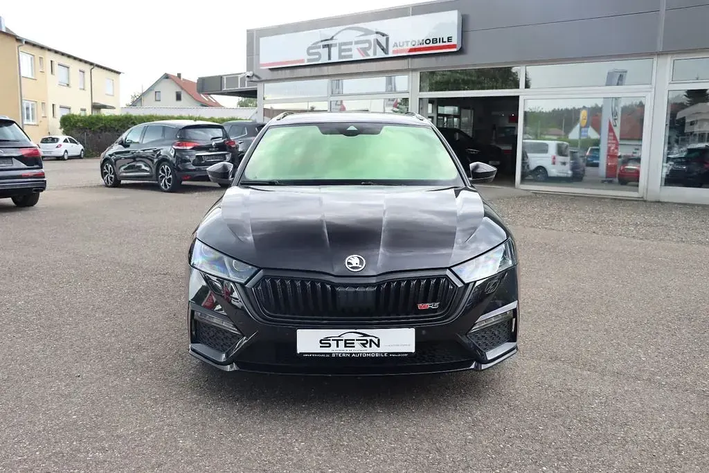 Gebraucht Skoda Octavia Ambiente 200 PS (147 kW) 2021 Cerna magic/black magic Kombi