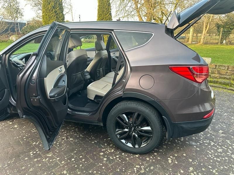 Gebraucht Hyundai Santa Fe 197 PS (144 kW) 2014 Braun SUV