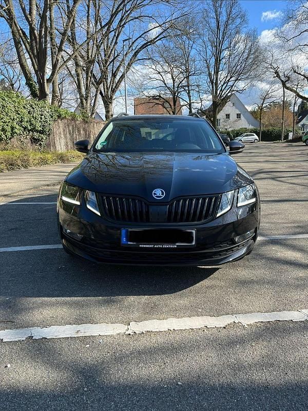 Gebraucht Skoda Octavia Soleil 150 PS (110 kW) 2019 Schwarz Kombi