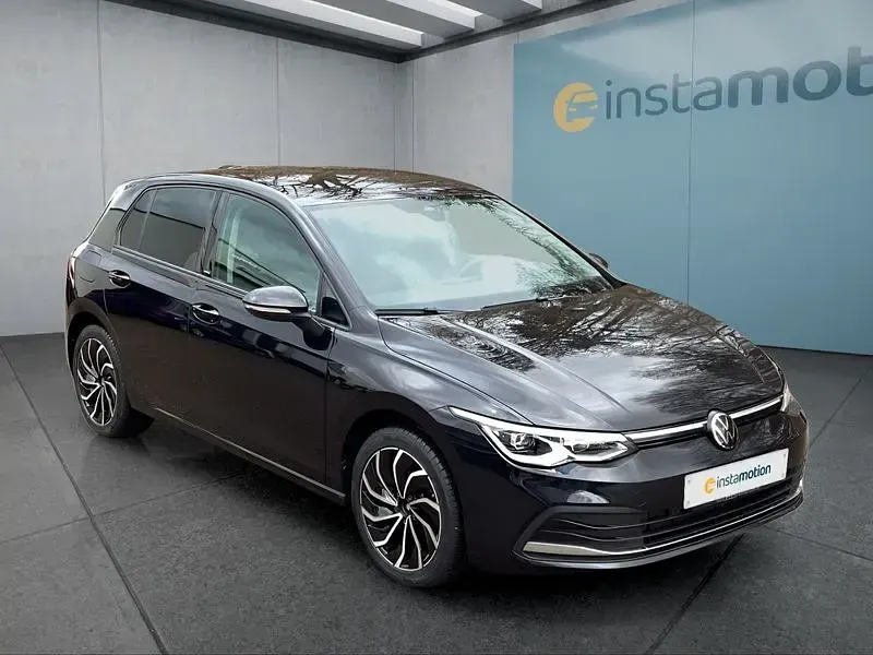 Gebraucht VW Golf VIII 150 PS (110 kW) 2024 Schwarz Kleinwagen
