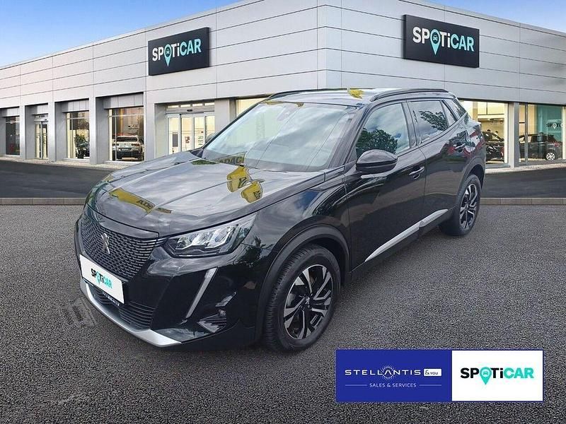 Schwarz Gebraucht 2021 Peugeot 2008 Allure SUV | 20.830 € (Etwas zu teuer) - Bild 1/4