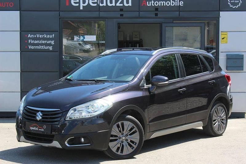 Grau Gebraucht 2015 Suzuki SX4 S-Cross Comfort+ SUV | 9.999 € (Fairer Preis) - Bild 1/4