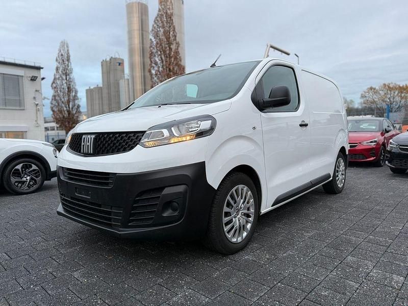 Weiß Gebraucht 2022 Fiat Scudo Van | 16.840 € (Superpreis) - Bild 1/4