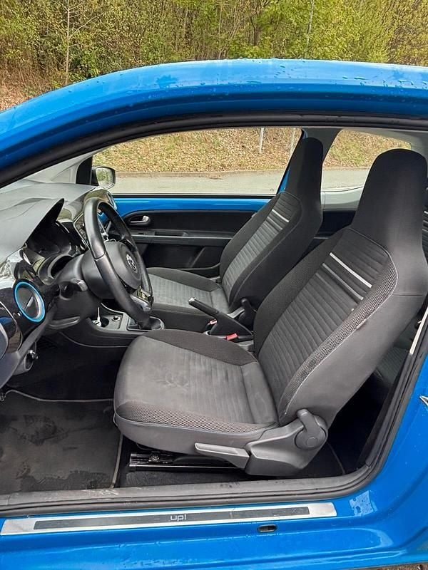 Gebraucht VW up! Cup 60 PS (44 kW) 2014 Blau Kleinwagen