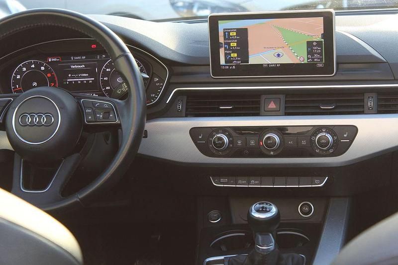 Gebraucht Audi A5 Cabriolet S-Line 190 PS (139 kW) 2018 Gletscherweiß metallic Cabrio