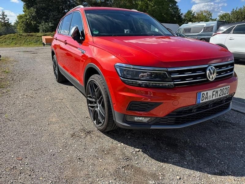 Orange Gebraucht 2018 VW Tiguan Allspace Comfortline SUV | 22.990 € (Superpreis) - Bild 1/4
