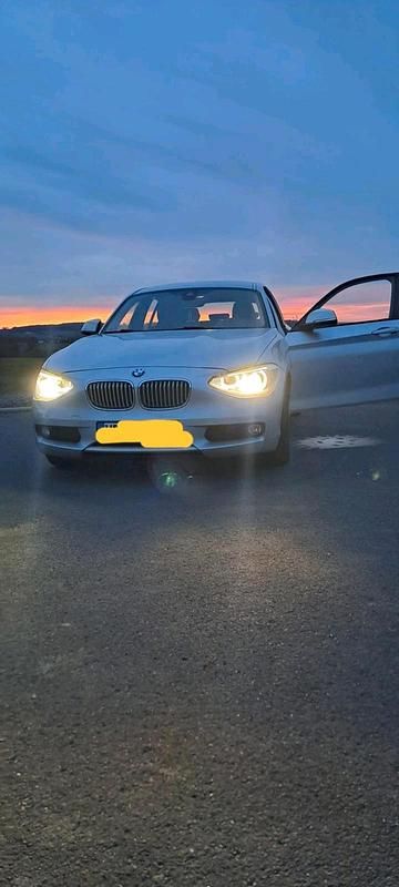 Gebraucht BMW 116 116 PS (85 kW) 2011 Grau Kleinwagen