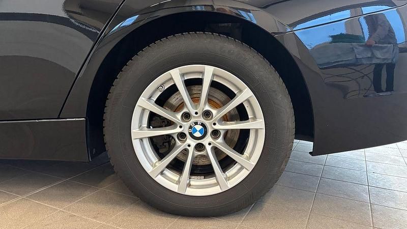 Gebraucht BMW 320 190 PS (139 kW) 2017 Schwarz Kombi