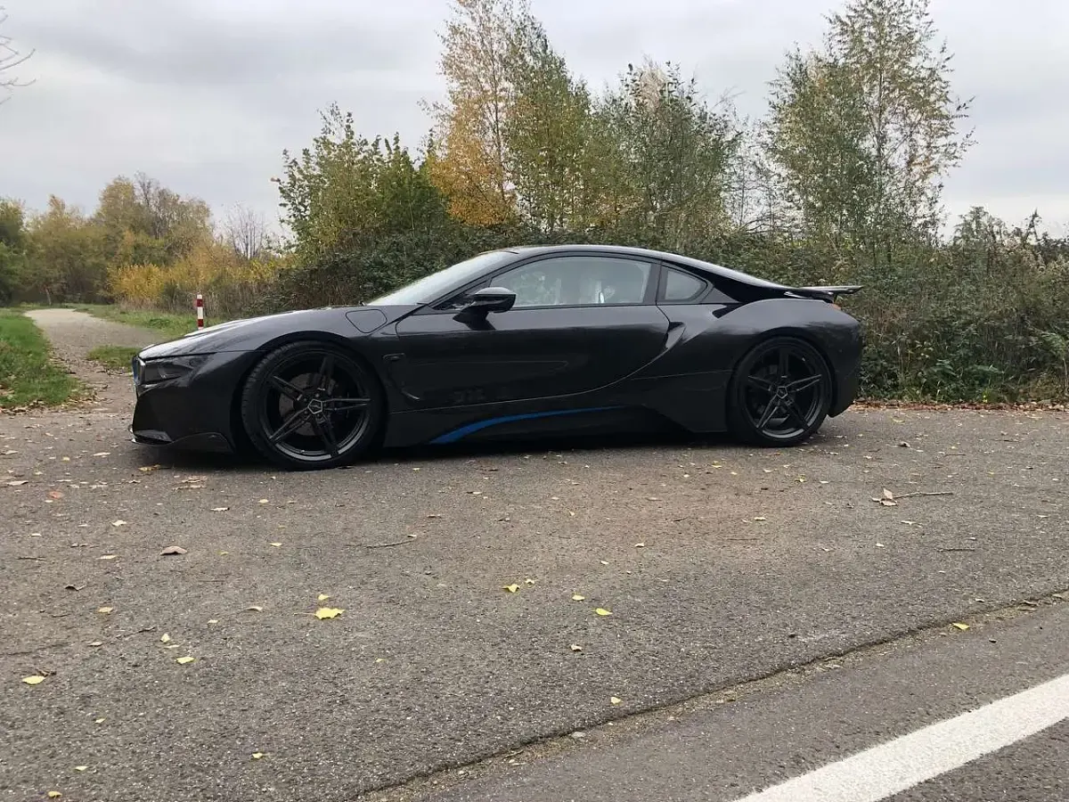 Gebraucht BMW i8 Pure Impulse 362 PS (266 kW) 2014 Grau Coupé