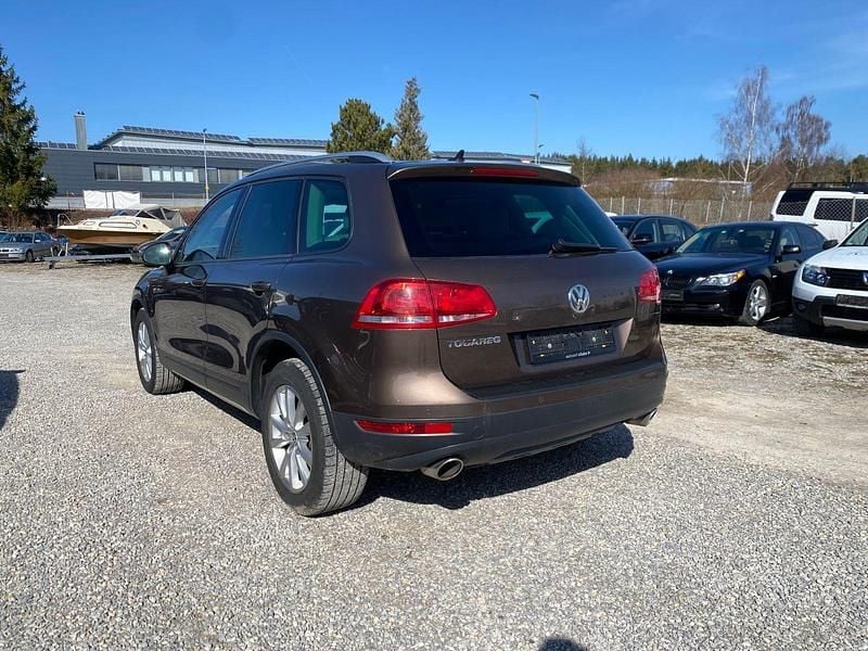 Gebraucht VW Touareg 245 PS (180 kW) 2013 Braun SUV