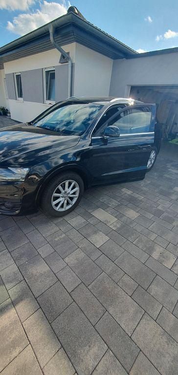 Gebraucht Audi Q3 Ambiente 177 PS (130 kW) 2012 Schwarz SUV