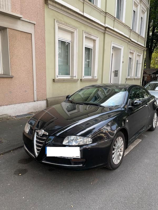 Schwarz Gebraucht 2008 Alfa Romeo GT Coupé | 2.000 € (Superpreis) - Bild 1/4