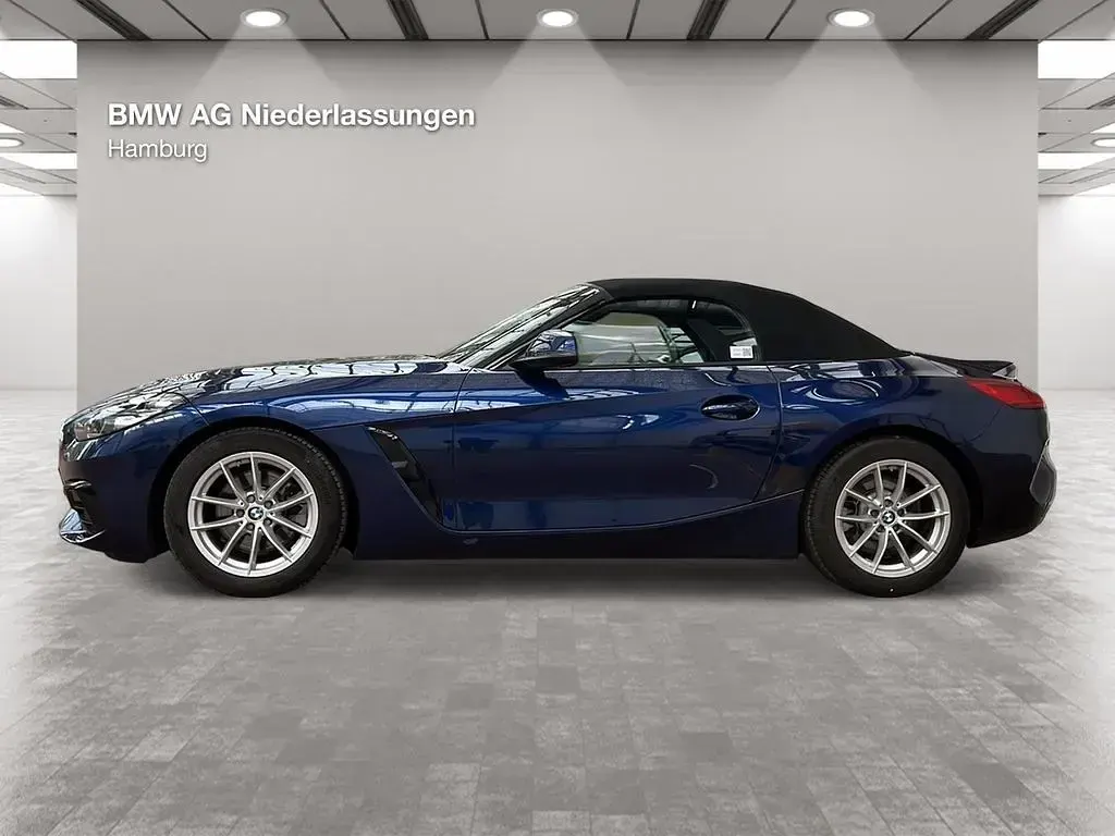 Gebraucht BMW Z4 197 PS (144 kW) 2022 Blau Cabrio