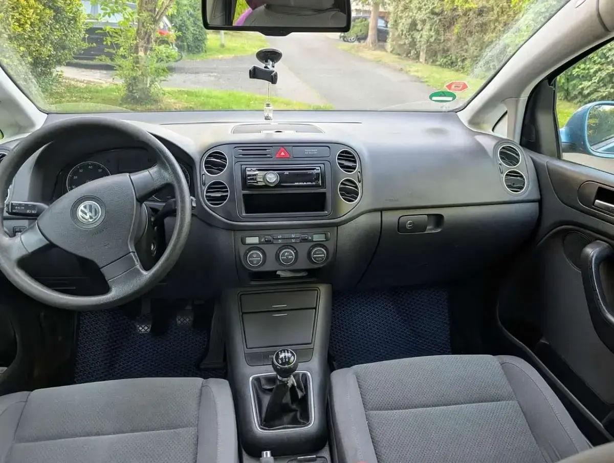 Gebraucht VW Golf IV Trendline 75 PS (55 kW) 2005 Blau Limousine